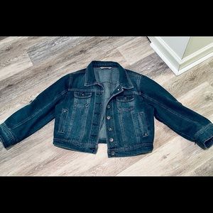 Cropped jean jacket